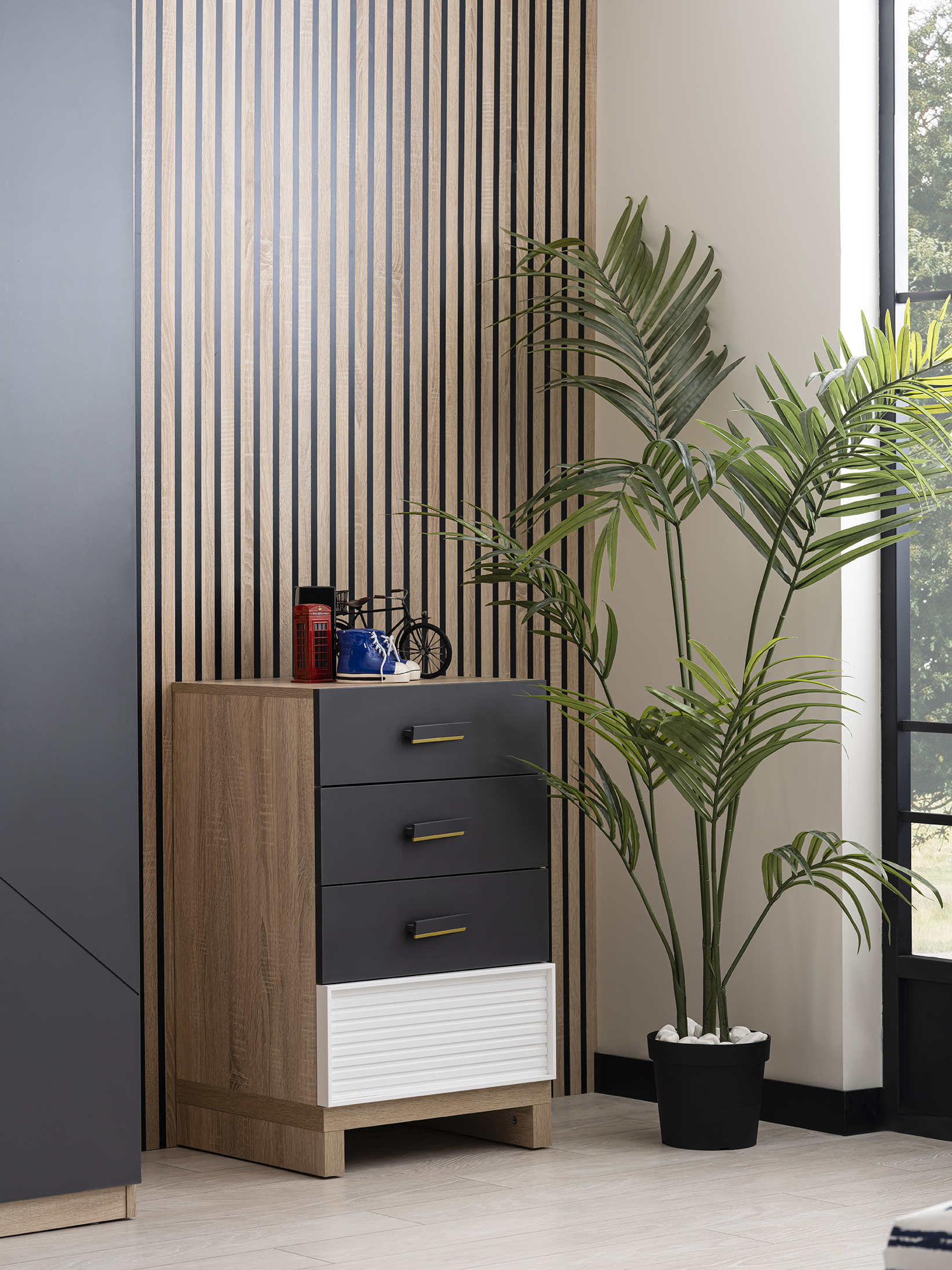 city37915 new city dresser