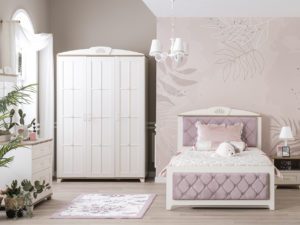 frezya38186 Pink freesie kids room