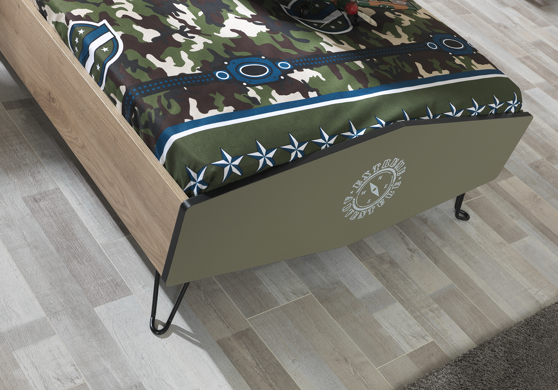 kupa_0207 copy Camp bed