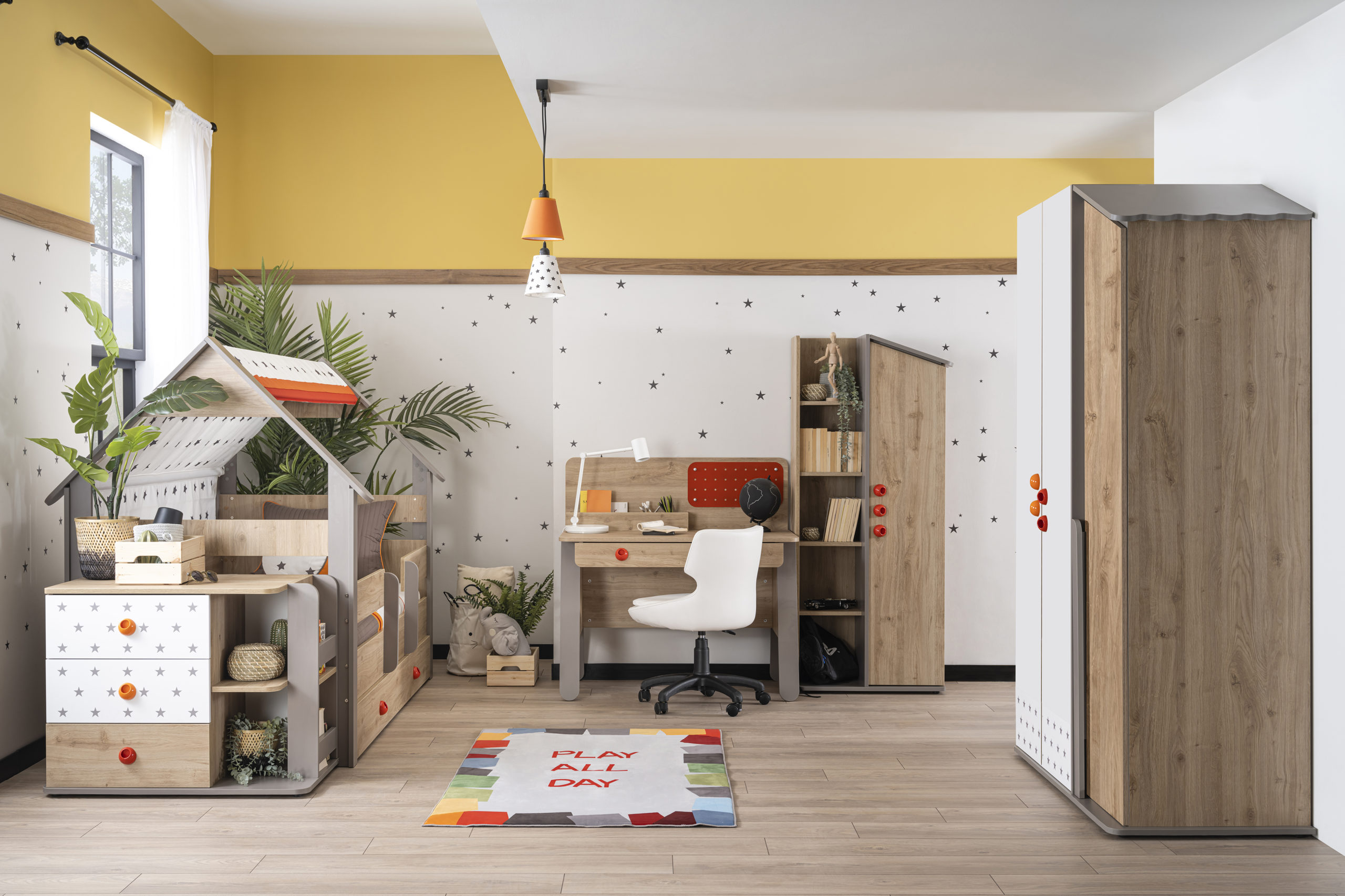 montessori140752 Montessori hut kids room
