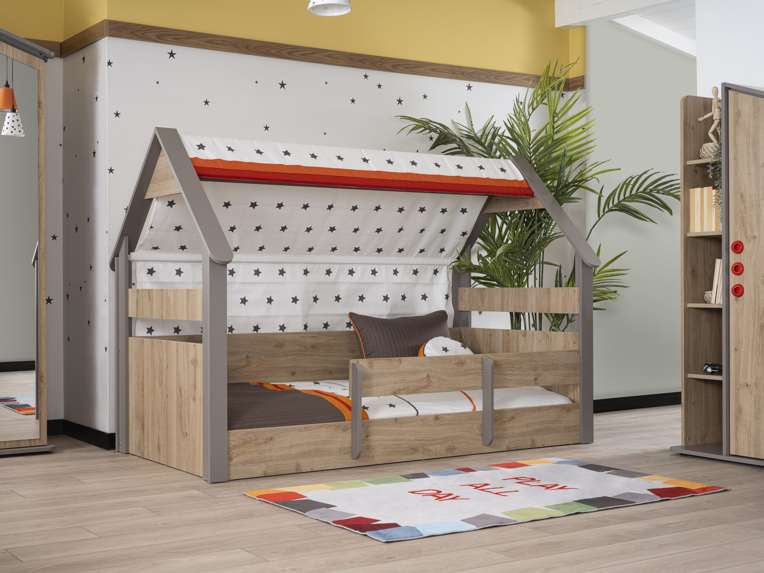 montessori14110 montessori hut bed