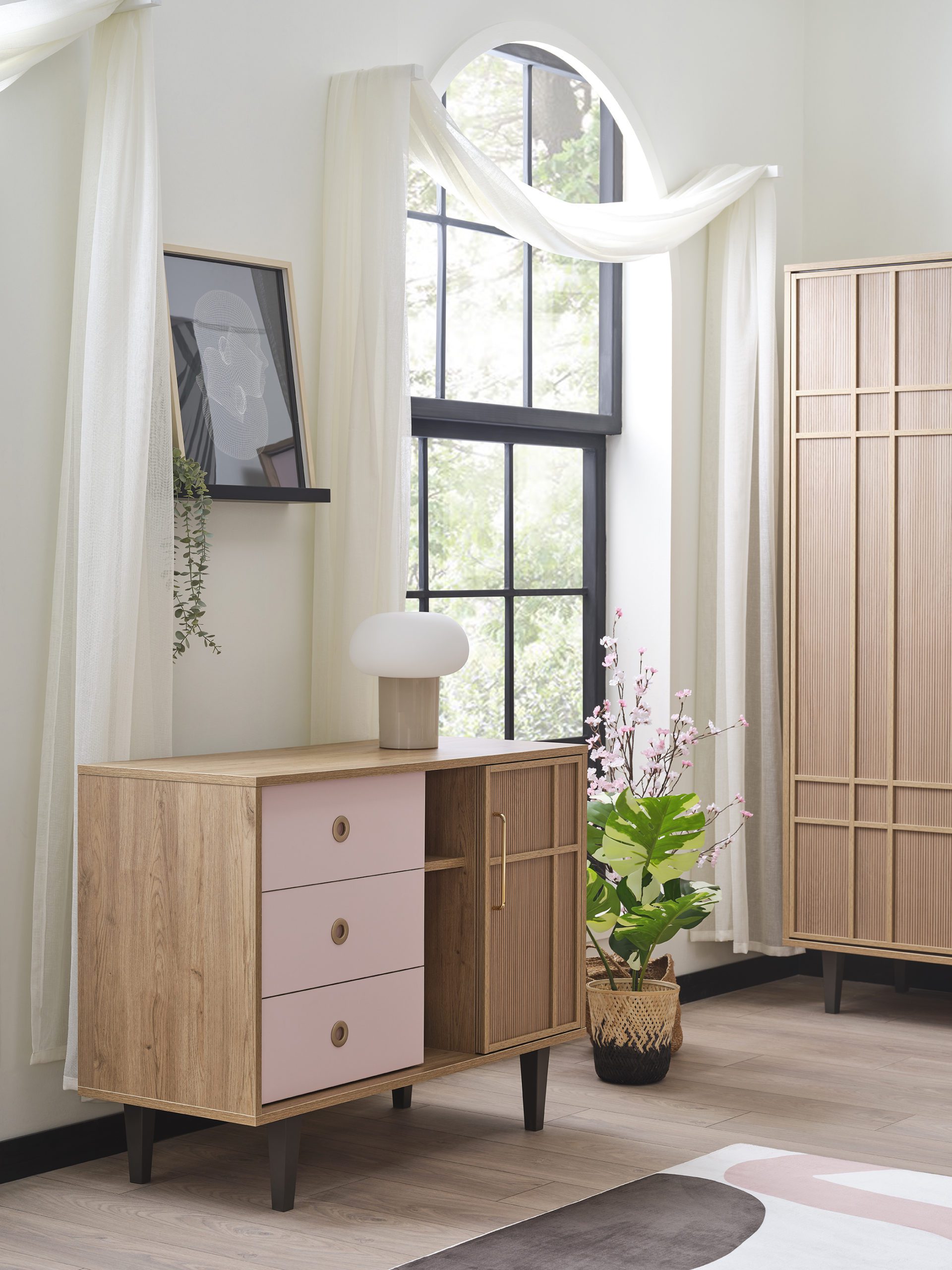 alice49530 alice dresser
