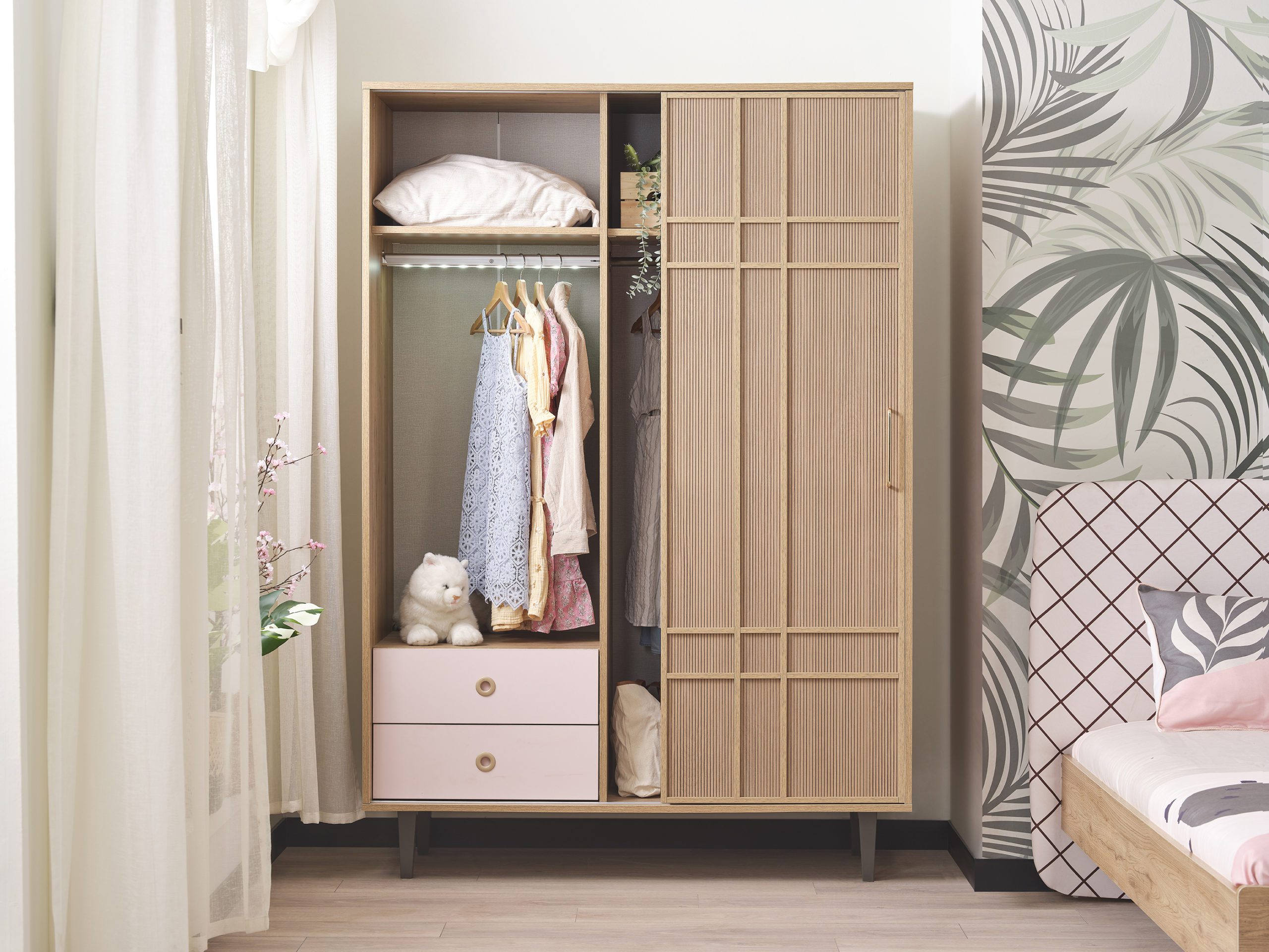 alice49556 alice wardrobe