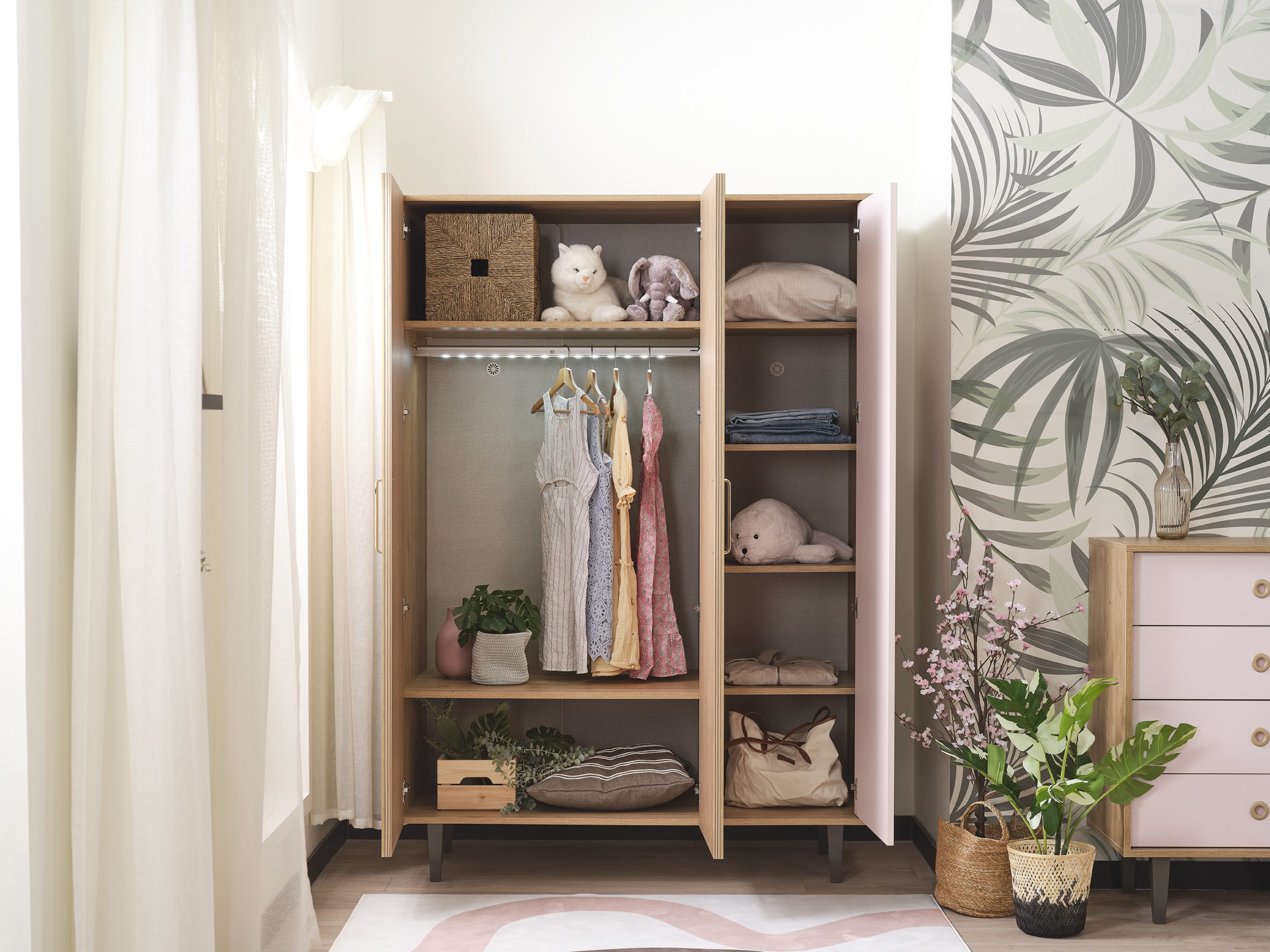 alice49626 alice wardrobe