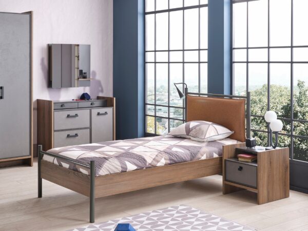 bedspread-action Action Bedspread