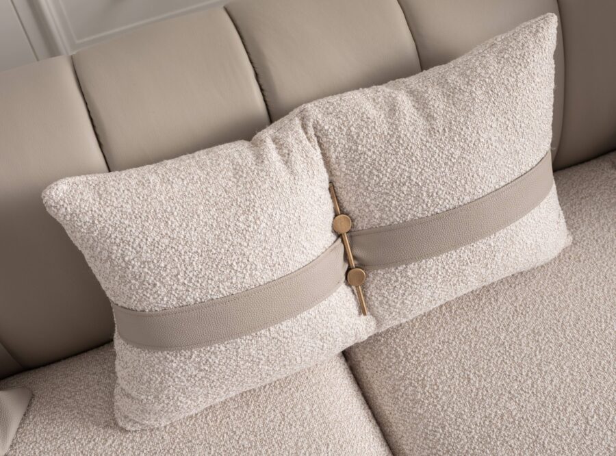 decorative-pillows-living-room-2023 Ecrue living room set