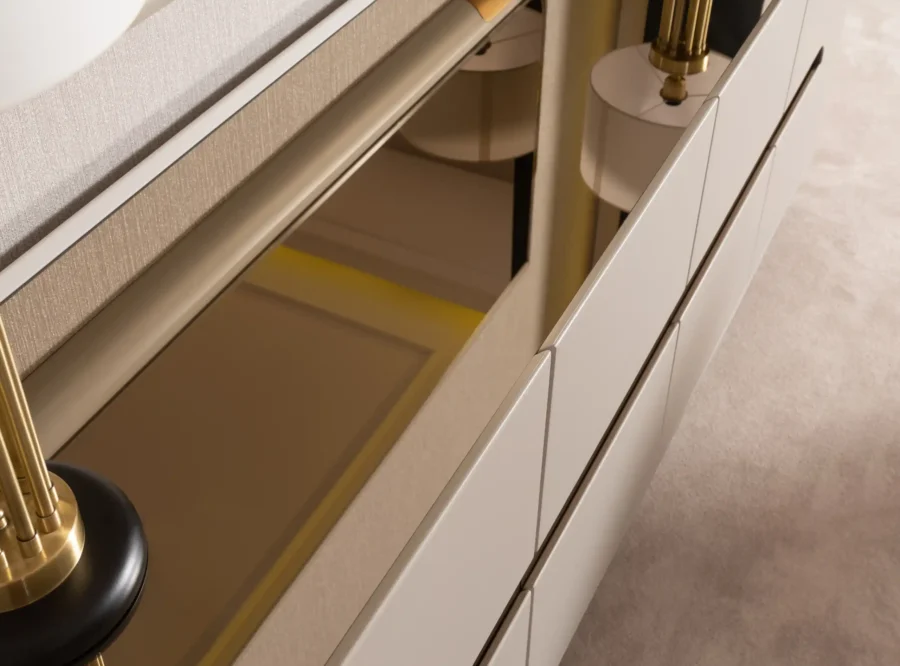 milano-console-table Milano hallway console table