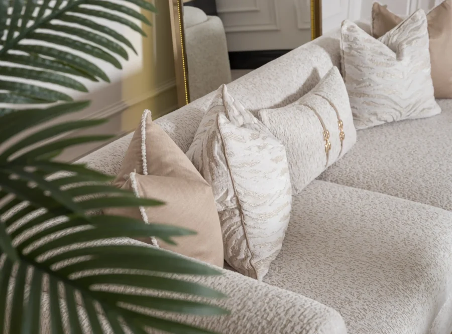 modern-living-room-sofa-decor Parma living room set