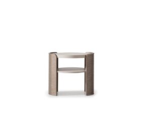 leora nesting table