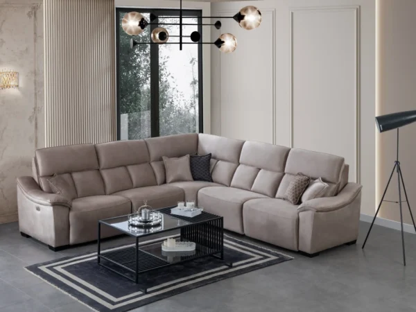 pristine corner set