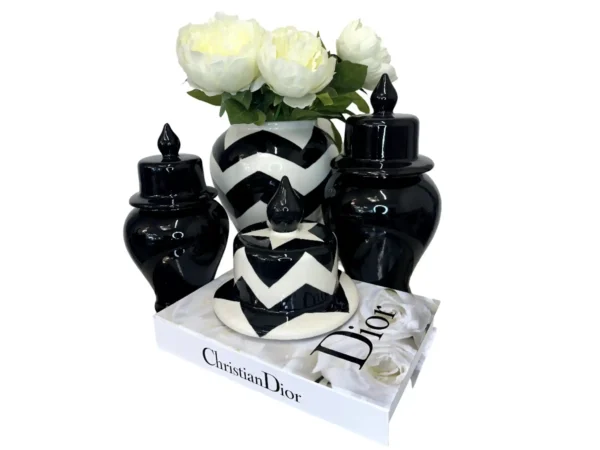Zigzag black and white pots