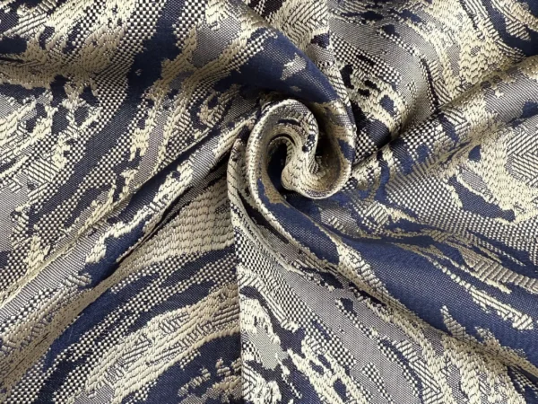 curtain-fabric-631207-502-HEIC