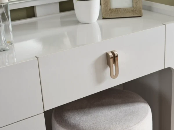 esperanza-dressing esperanza dressing table