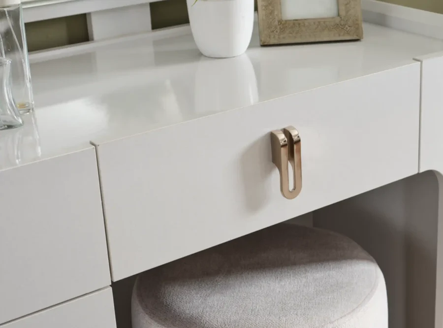 esperanza-dressing esperanza dressing table