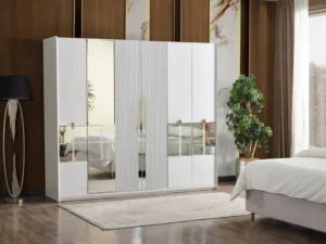 esperanza wardrobe