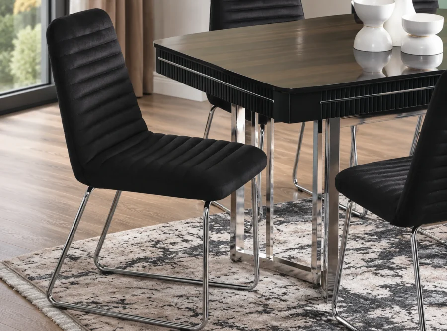 linda-dining-set-3 Linda dining set, table and chair detail view