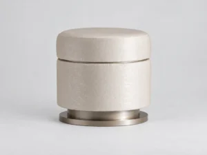 Senate pouf, front three-quarter view